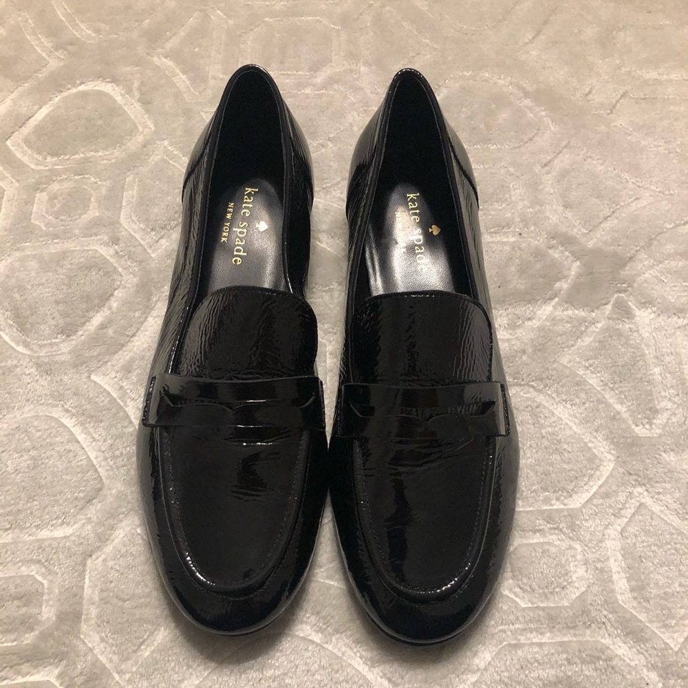 Kate Spade Black Flats (Size 6)